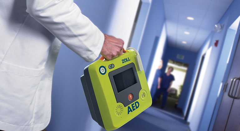 First Responder-Einsatz – Defibrillator AED 3 hat ein Leben gerettet First Responder-Einsatz – Defibrillator AED 3 hat ein Leben gerettet