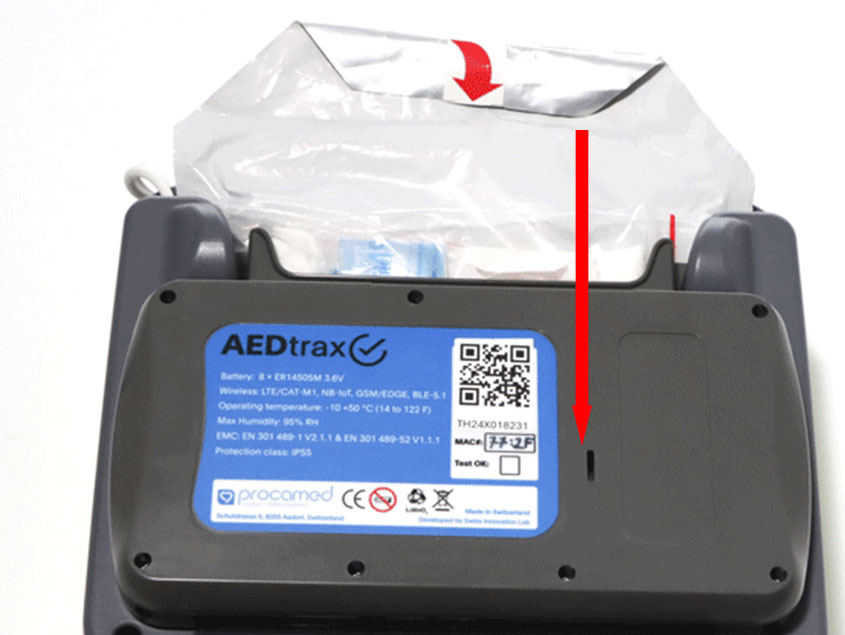 Elektroden ins Fach zurückschieben