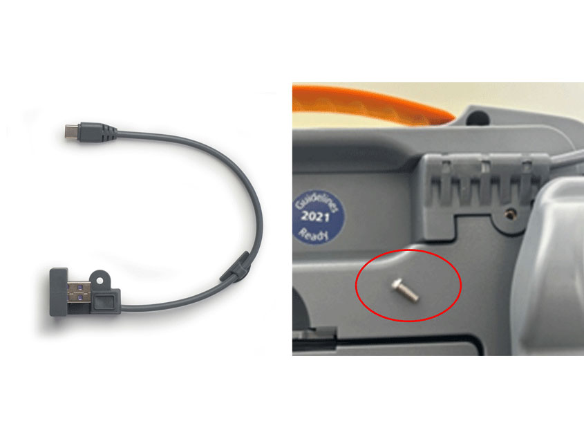 USB-C Kabel an der Rückseite anschliessen