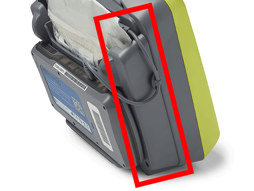 AED-Gehäuse auf der Seite reinigen